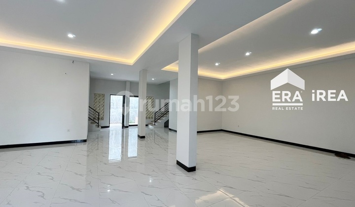 For Rent New 2-Story Commercial Space Solo Near Palur Plaza For Rent New 2-Story Commercial Space Solo Near Palur Plaza