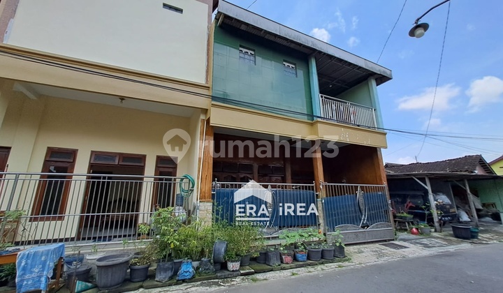 Dijual Rumah 2 Lantai Solo Colomadu Dekat Superindo 2
