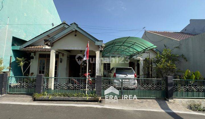 Rumah Dijual Solo Kota Banjarsari Dekat Kampus 1