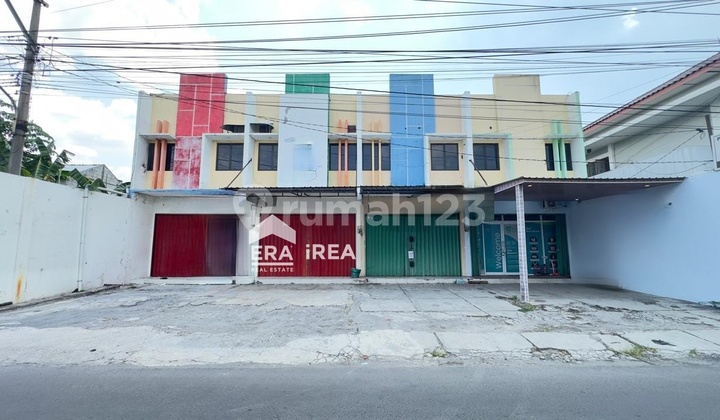 For Rent 2-Story Shop House Near Manahan Stadium Solo Colomadu