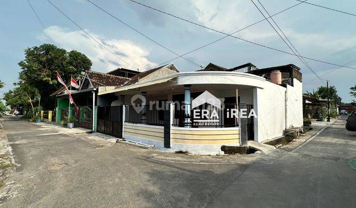 Jual Rumah Bagus di Karanganyar Dekat De Tjolomadoe 2