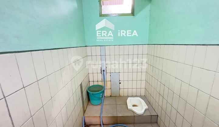 Cheap Warehouse for Rent in Solo Near Goro Assalam