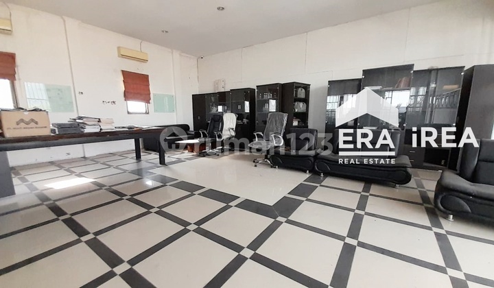 Ready-to-Use Business Space Near Adi Soemarmo Airport Ready-to-Use Business Space Near Adi Soemarmo Airport