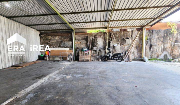 Ruang Usaha Dijual Area Banjarsari di Solo  2