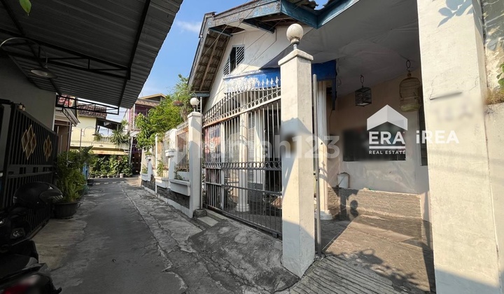 Rumah Dijual di Solo Mojosongo Dekat Taman Jaya Wijaya Rumah Dijual di Solo Mojosongo Dekat Taman Jaya Wijaya
