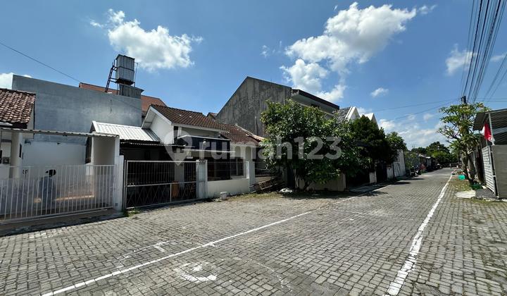 Rumah Dijual di Solo Baki Dekat Luwes Gentan Siap Huni