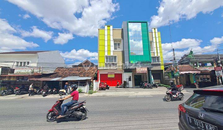 Disewakan Ruko Murah 3 Lantai di Gamping Sleman 2