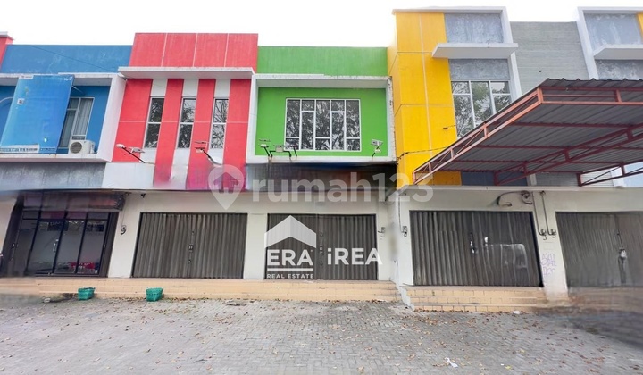 Two-Story Shop House for Rent Near Ir. Soekarno Market, Sukoharjo 2