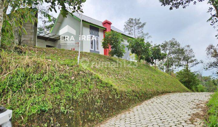 Rumah Nyaman Dijual di Karanganyar View Pemandangan 2