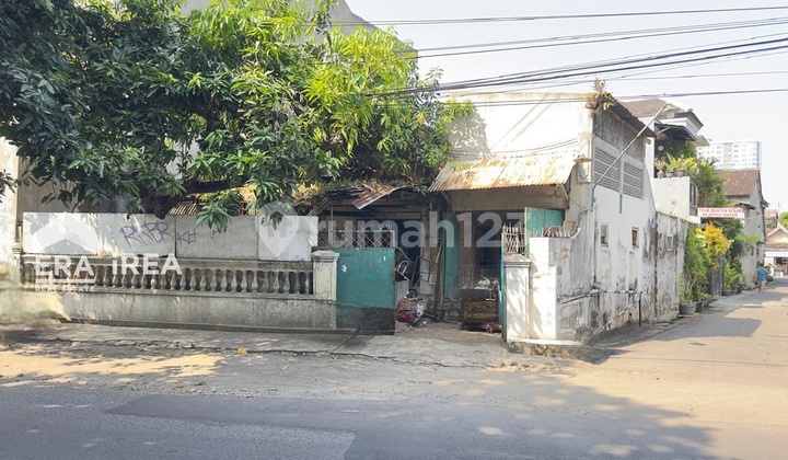 For Sale Move-in Ready House in Solo Mangkubumen 2