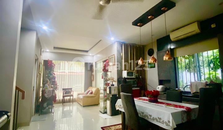 Rumah Cluster Golf Lake Jkt Barat Lebar 7 Full Furnis Harga Murah