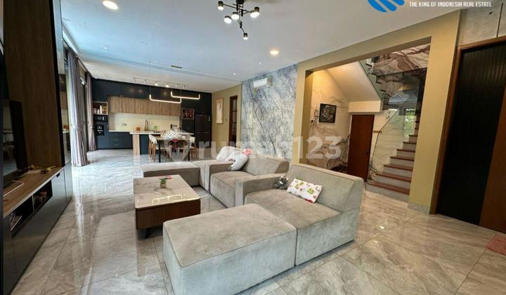 For Sale Luxury Front Garden Hook House in Bajar Wijaya Tangerang For Sale Luxury Front Garden Hook House in Bajar Wijaya Tangerang