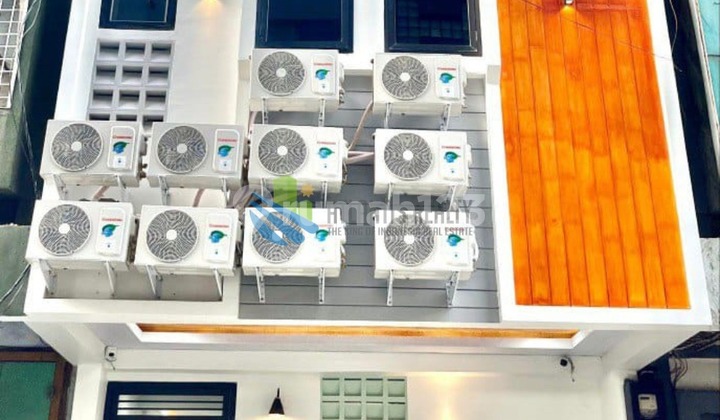 For Sale Fast and Mrs. Kost House Strategically Located Right in Front of MRT, Hayam Wuruk Lokasari West Jakarta 2