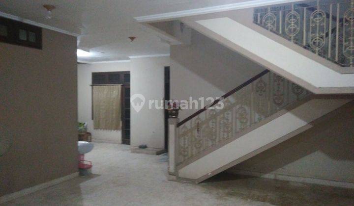 Jual Cepat Rumah 2 Lantai Di Pulomas Lt 207m2, Lingkungan Asri, Harga Best Hitung Tanah 2