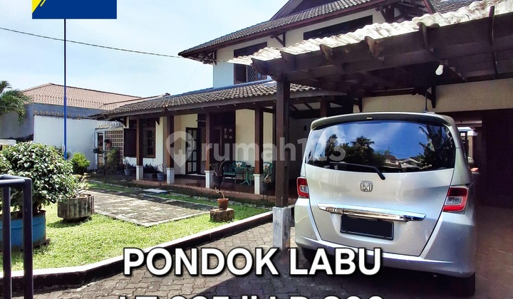 Rumah View Lapangan Golf Keren Jakarta Selatan SHM