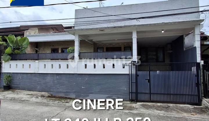 Ready-to-Occupy House in Cinere with Access Sandwiched Between 3 Toll Gates