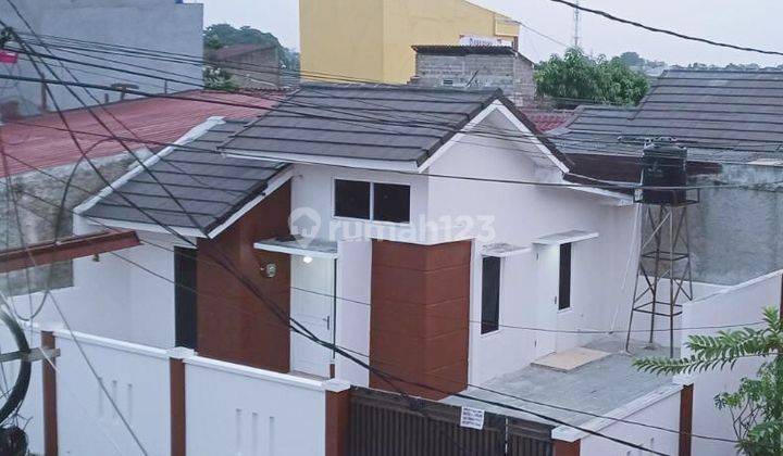 Rumah 1 Lantai Siap Huni Dengan Tanah Luas Dekat Stasiun Kereta 2