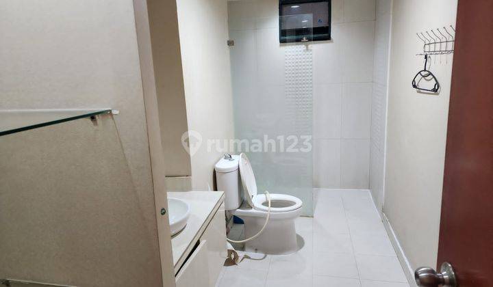 Disewakan Townhome Taman Anggrek 146 M2 Furnished Tar 499 2