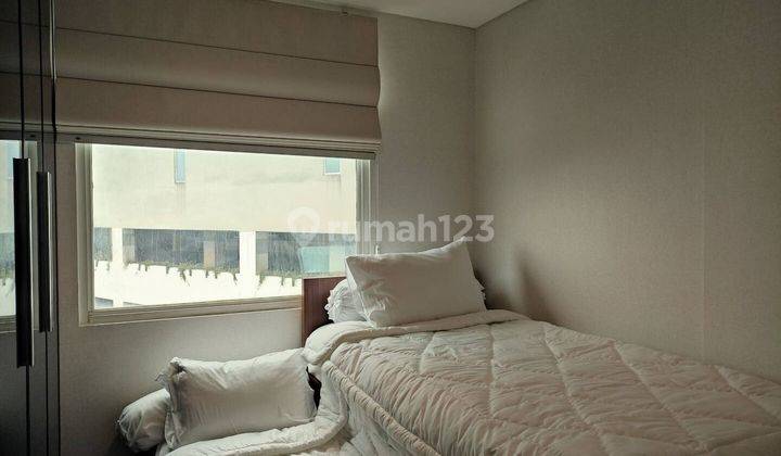 Disewakan Apartemen Akr Galery West Residence 3 BR Furnished Apj 409 2