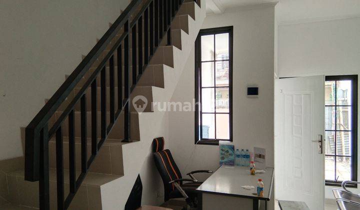 Rumah 3 lantai siap Huni di Menteng, Jakarta Pusat