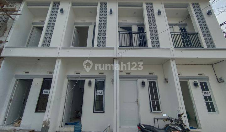 Rumah Minimalis 2 Lantai di Condet, Sisa 1 Unit Lagi 1