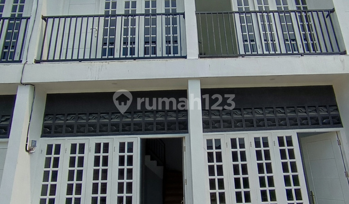 Rumah Minimalis Murah Akses 2 Mobil di Condet, Jakarta Timur