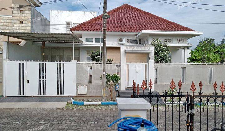 Rumah Luas Posisi Hook Daerah Araya Malang Dekat Kampus Abm 1