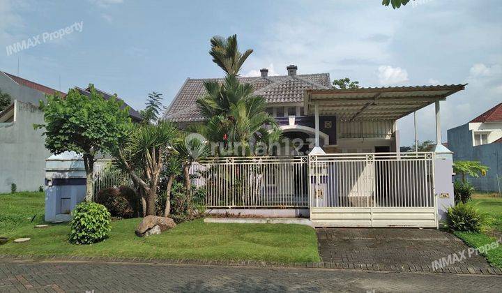 Rumah 3 Kamar Furnished di Graha Golf Utama Araya, Malang 2