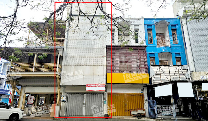 For Rent: 2-Story Shop House in Oro-Oro Dowo Area, Heavy Traffic, Spacious Parking