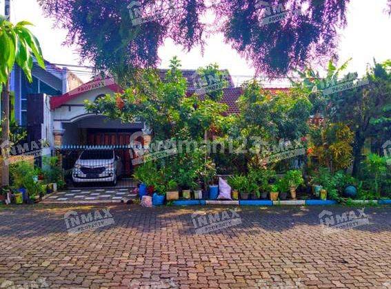 Rumah 2 Lantai Daerah Araya Malang Row Jalan Lebar Daerah Aman 1