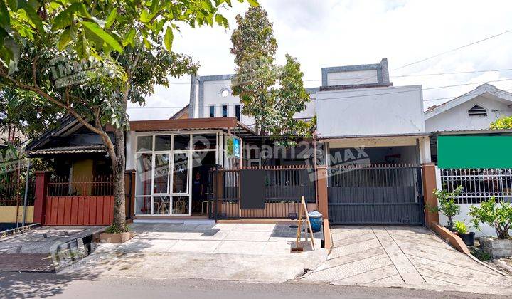 Rumah Strategi Jalan Besar di Sawojajar, Bisa Untuk Usaha Kuliner 1