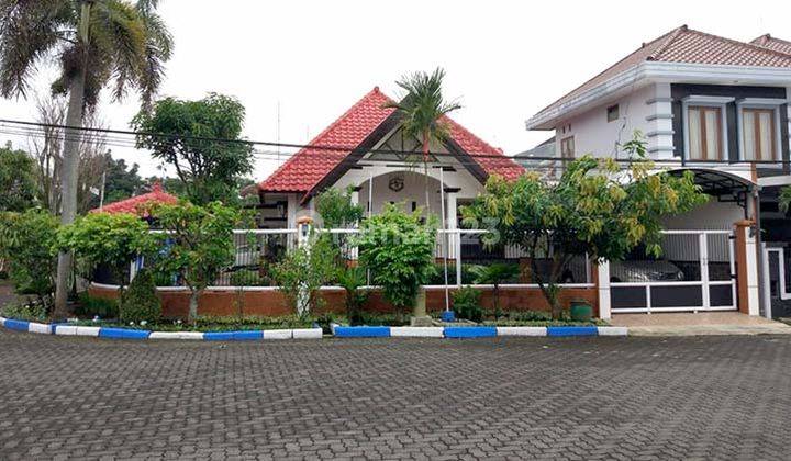 Rumah Luas 1 Lantai Hook Daerah Araya Malang, Sangat Terawat 1