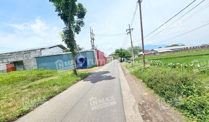 Tanah Luas 4000 Daerah Pakisaji Malang, Untuk Gudang, Muat Truk 2