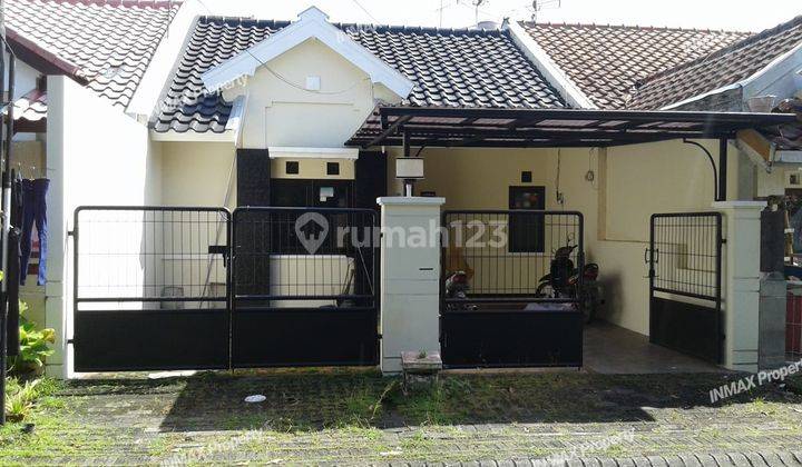 Rumah Luas 3 Kamar Daerah Araya Malang, Daerah Aman Dan Tenang 1