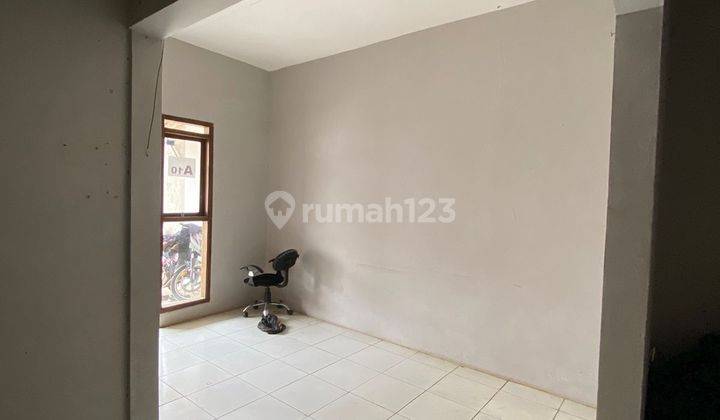 Jual Cepat Rumah Siap Huni Surat Lengkap Lok Strategis Jln Utama 5