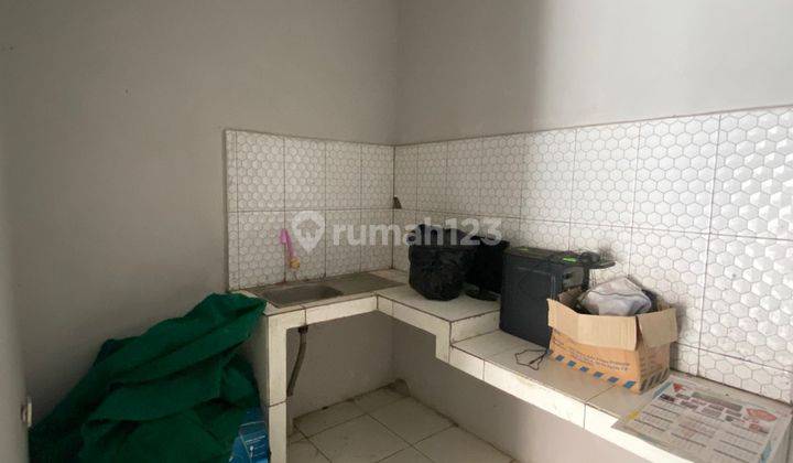 Jual Cepat Rumah Siap Huni Surat Lengkap Lok Strategis Jln Utama 8