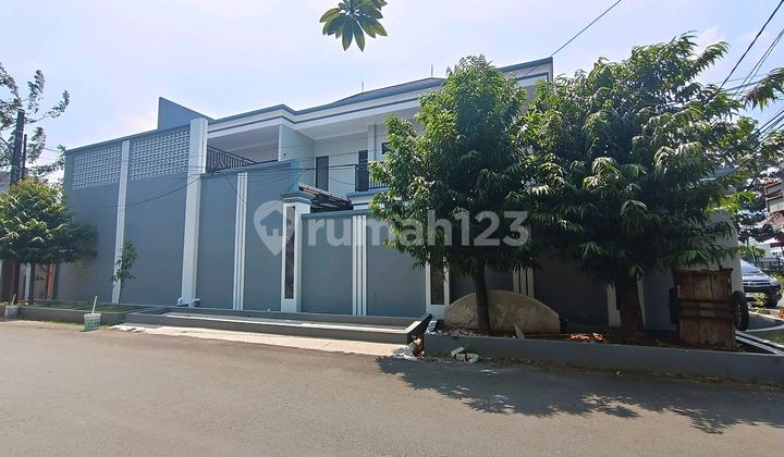 Rumah Sewa Besar 2 Lantai. Kelapa Gading