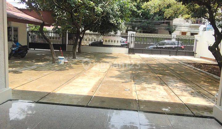 Disewakan rumah besar 700 meter di daerah Otista Jakarta Timur 7