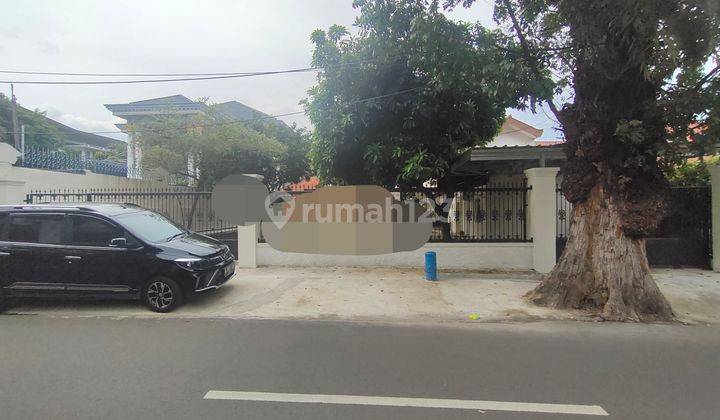 Disewakan rumah besar 700 meter di daerah Otista Jakarta Timur 18