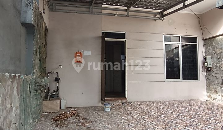 Rumah Sudah Tinggi Dari Jalan