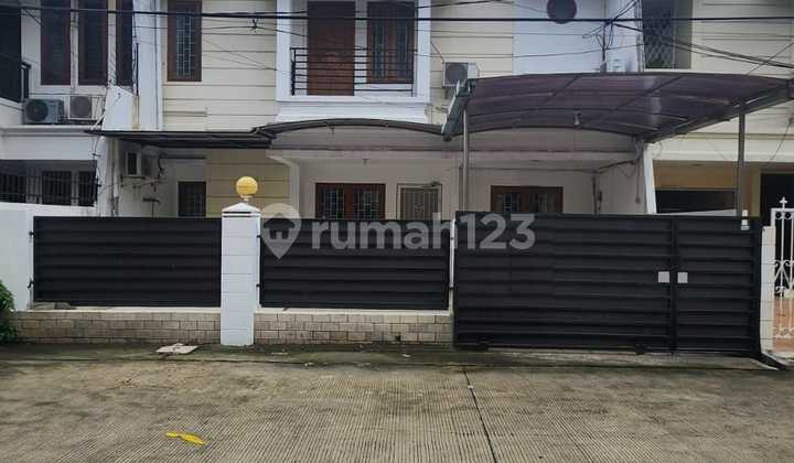 Rumah 2 Lantai Murah Dekat Mall Kelapa Gading 1