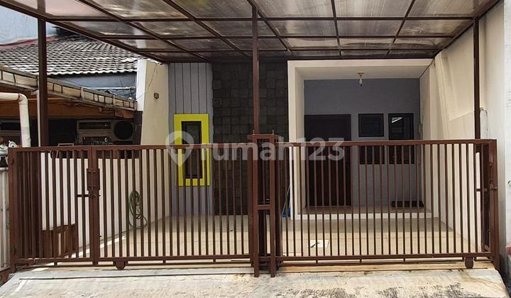 Rumah Kelapa Gading Bagian Depan 2