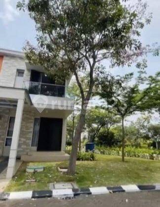 Rumah Sewa Minimalis Modern Hadap Danau 2