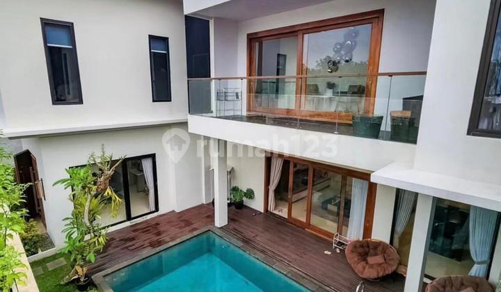 Ruumah Pondok Labu Seperti Villa di Bali Dijual