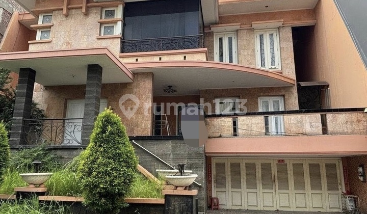 Rumah Bukit Gading Mediterania Dijual