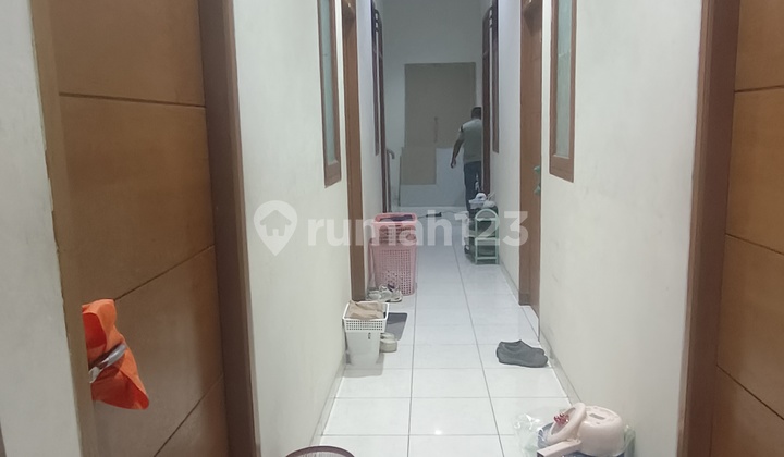 Minimalist House for Sale, suitable for boarding house. 2