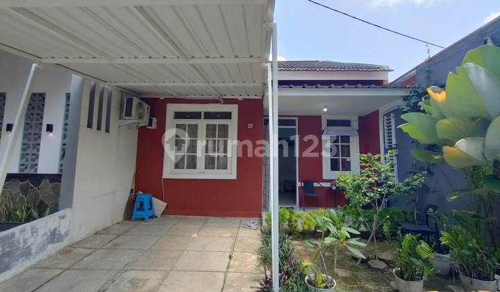 Ready-to-Occupy House for Rent Per Month in Sentul Ready-to-Occupy House for Rent Per Month in Sentul