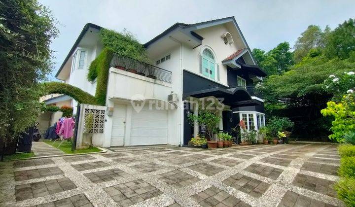 Dijual rumah mewah view golf di cluster sentul city bogor  2