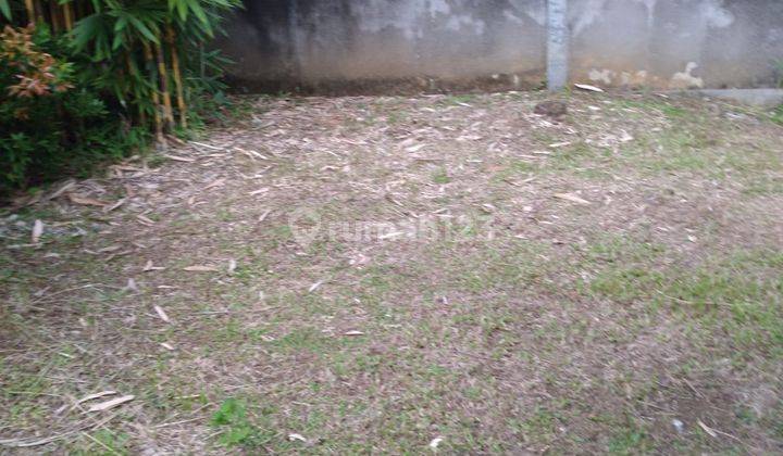 Disewakan rumah satu lantai halaman luas di sentul city  3