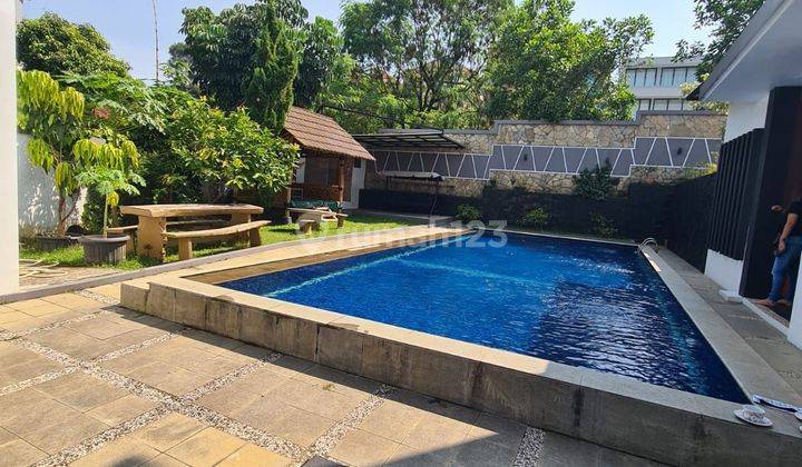 Dijual rumah mewah siap huni swimming pool di sentul city  2